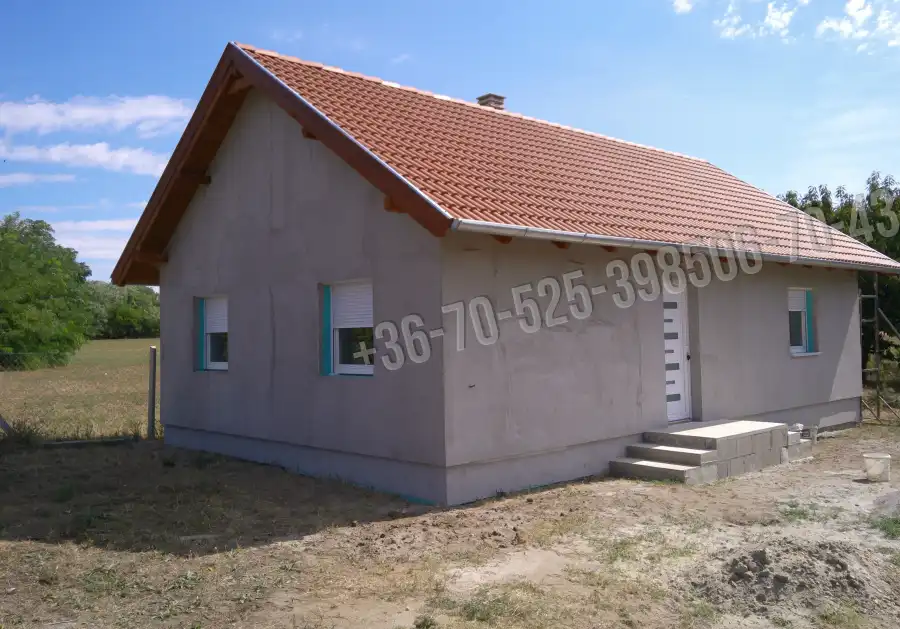 eladó új építésű gazdasági ingatlan, Albertirsa