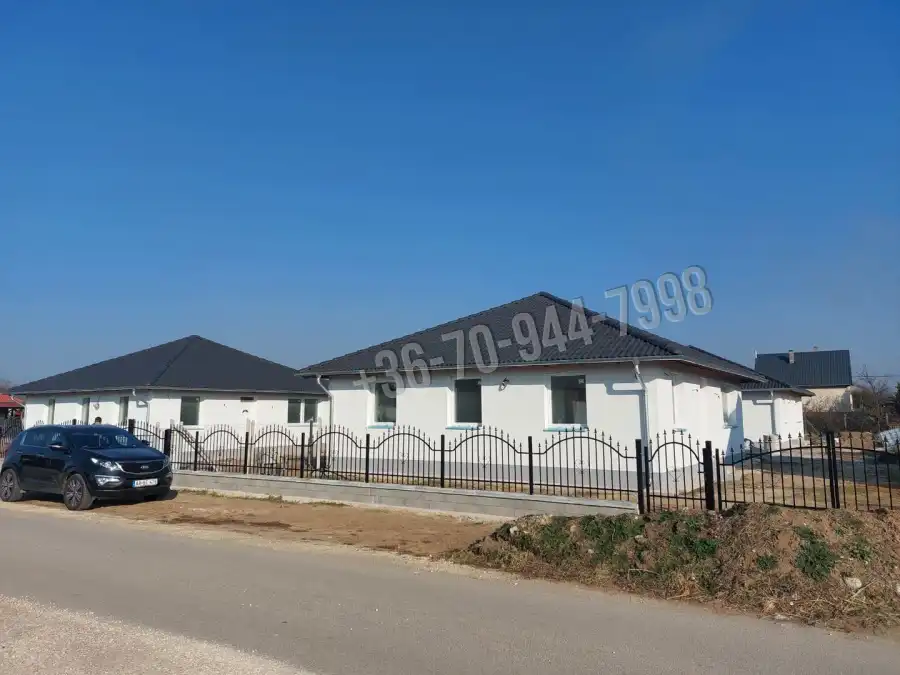 eladó új építésű ikerház, Kakucs