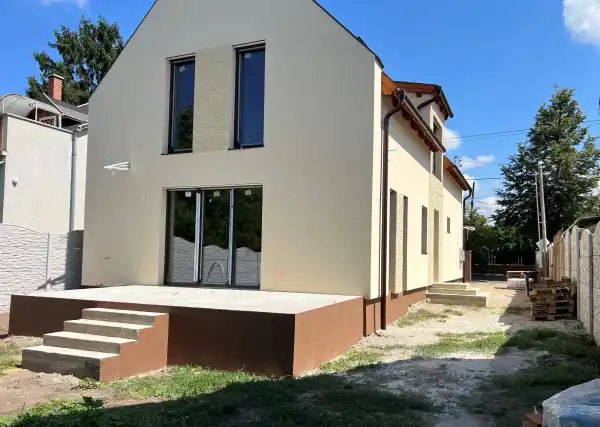 Eladó új építésű ingatlan, Budapest, XVI. kerület 5 szoba 158 m² 224.9 M Ft