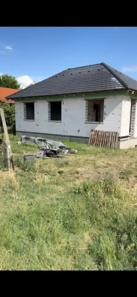 eladó új építésű ingatlan, Dabas