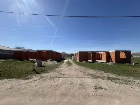 eladó új építésű ingatlan, Dunavarsány