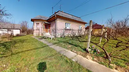 eladó új építésű ingatlan, Gönc