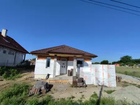 eladó új építésű ingatlan, Inárcs