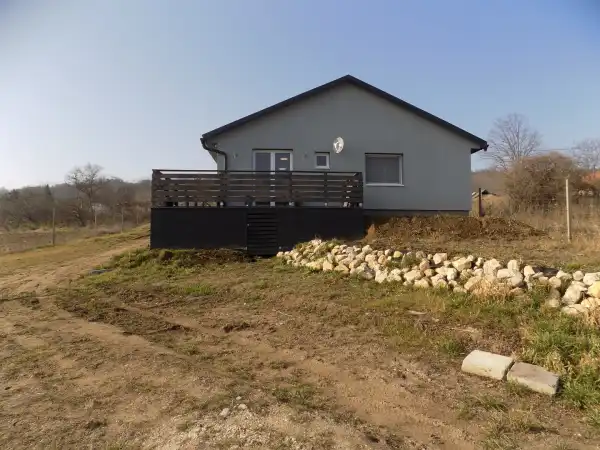 Eladó új építésű ingatlan, Iszkaszentgyörgy 4 szoba 130 m² 99 M Ft