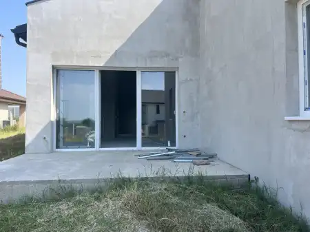 eladó új építésű ingatlan, Nagytarcsa