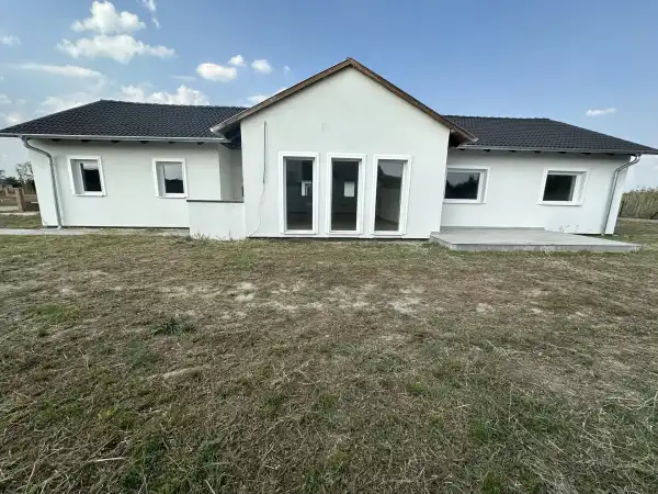 Eladó új építésű ingatlan, Ráckeve 4 szoba 84.9 M Ft