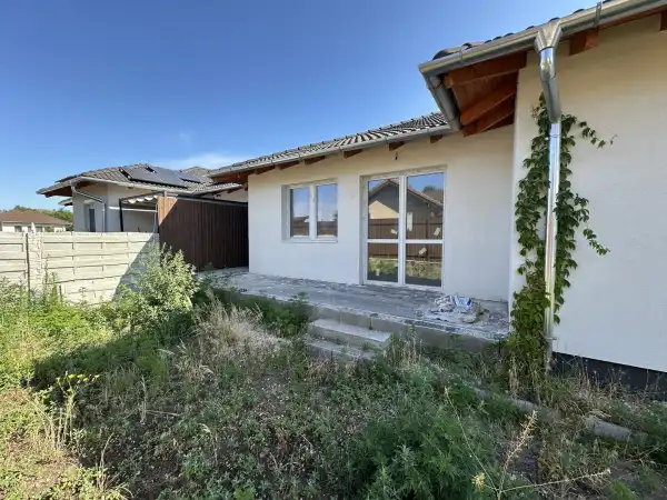 Eladó új építésű ingatlan, Szigetszentmiklós 5 szoba 93 m² 86.45 M Ft