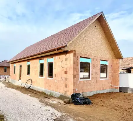 eladó új építésű ingatlan, Újhartyán eladó új építésű ingatlan, Újhartyán