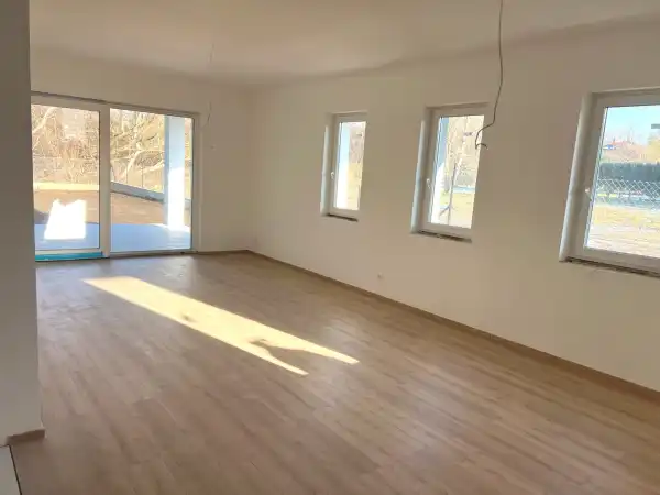 Eladó új építésű ingatlan, Veresegyház 5 szoba 143 m² 155.5 M Ft