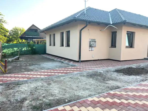 Eladó új építésű ingatlan, Veresegyház 5 szoba 127 m² 127.9 M Ft