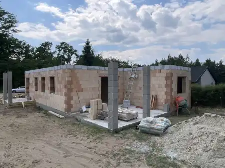 eladó új építésű ingatlan, Veresegyház