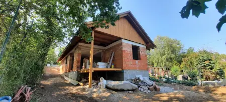 eladó új építésű ingatlan, Verőce