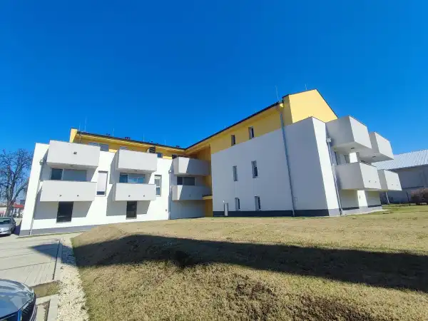Eladó új építésű lakás, Komárom 3 szoba 73 m² 99 M Ft