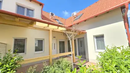 eladó új építésű lakás, Paks