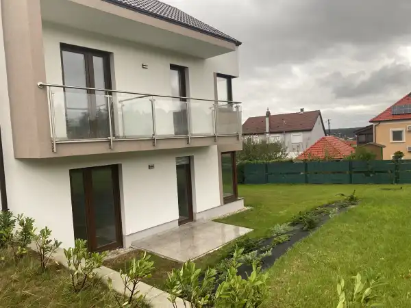 Eladó új építésű lakás, Sopron 3 szoba 72 m² 95.4 M Ft
