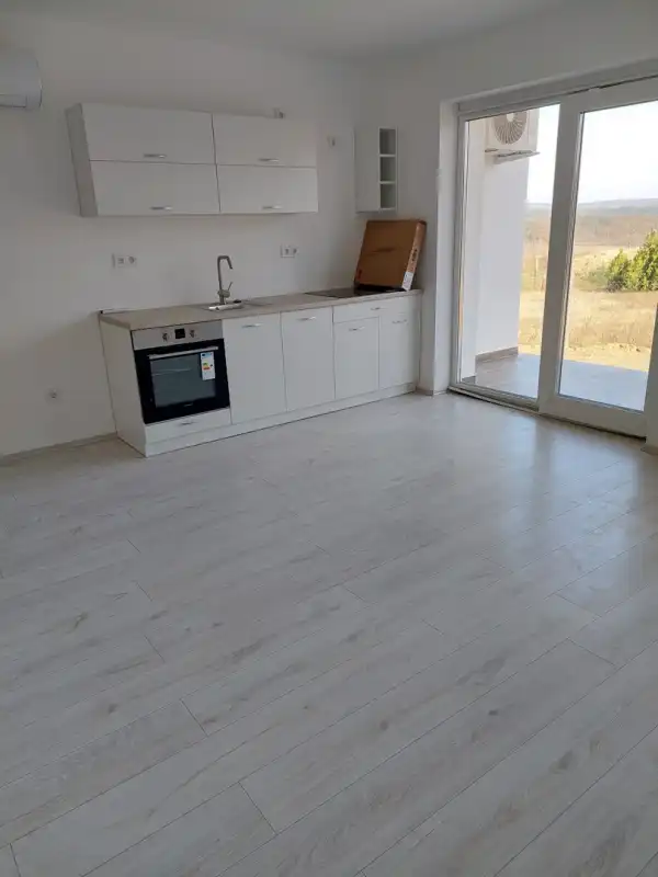 Eladó új építésű lakás, Vác 1+1 szoba 42 m² 48.5 M Ft