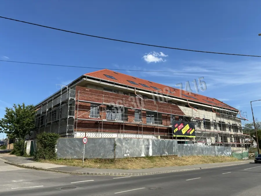 eladó új építésű téglalakás, Pécs