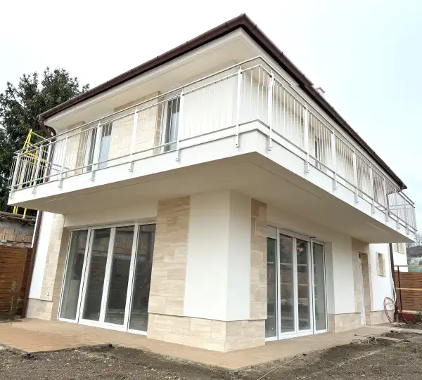 Eladó újépítésű ingatlan, Budaörs 5 szoba 130 m² 200 M Ft