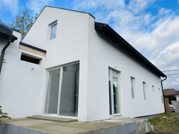 eladó újépítésű ingatlan, Gödöllő