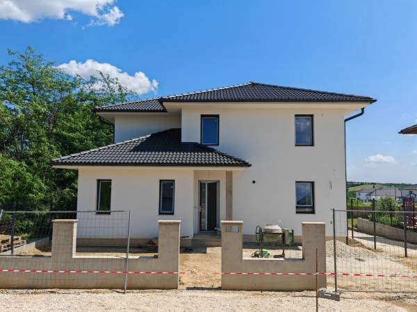 eladó újépítésű ingatlan, Kerepes