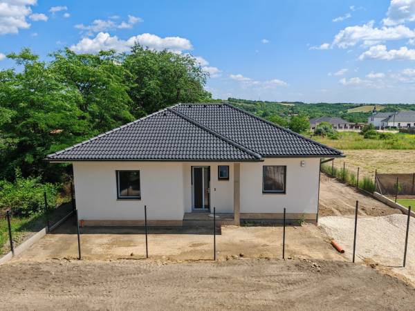 eladó újépítésű ingatlan, Kerepes