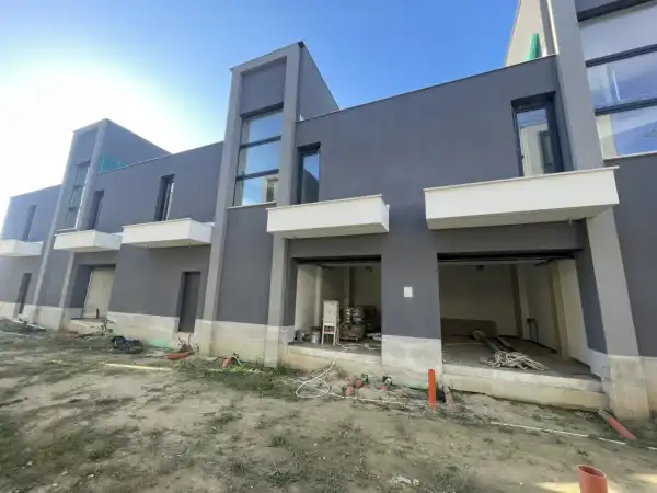 Eladó újépítésű ingatlan, Mogyoród 4 szoba 169 m² 99.9 M Ft