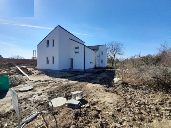 eladó újépítésű ingatlan, Ráckeve