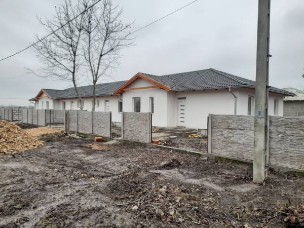 eladó újépítésű ingatlan, Ráckeve