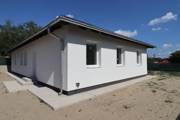 Eladó újépítésű ingatlan, Szigetszentmiklós 6 szoba 130 m² 88 M Ft