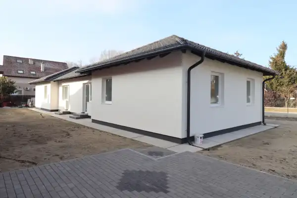 Eladó újépítésű ingatlan, Szigetszentmiklós 4 szoba 75 m² 76 M Ft