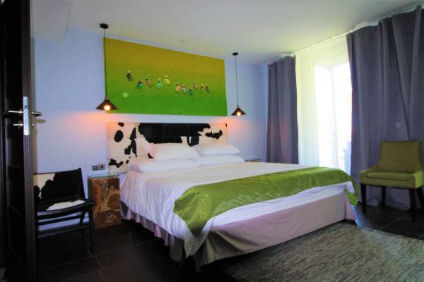 eladó újszerű hotel, szálloda, Siófok
