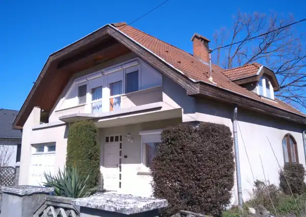 Eladó újszerű ingatlan, Albertirsa 5 szoba 140 m² 89.5 M Ft