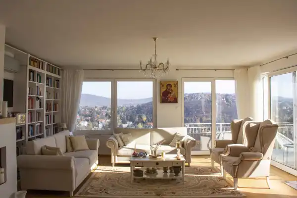 Eladó újszerű ingatlan, Budapest, II. kerület 4 szoba 238 m² 245 M Ft