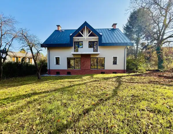 Eladó újszerű ingatlan, Budapest, II. kerület 6 szoba 228 m² 250 M Ft