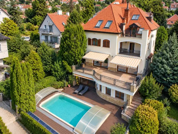Eladó újszerű ingatlan, Budapest, XI. kerület 7+2 szoba 470 m² 599 M Ft