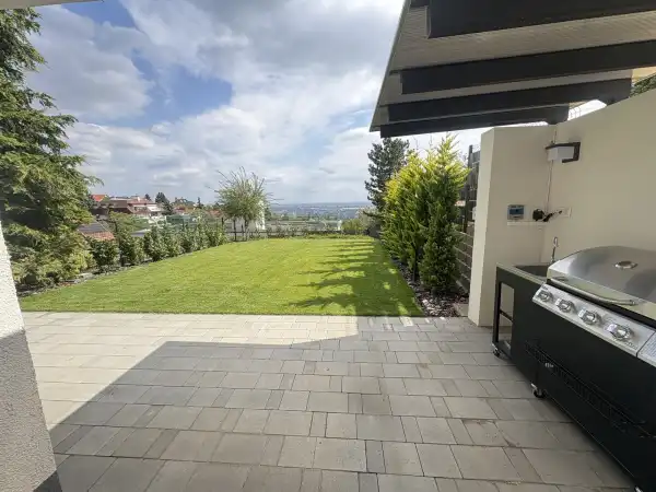 Eladó újszerű ingatlan, Budapest, XII. kerület 6 szoba 245 m² 695 M Ft
