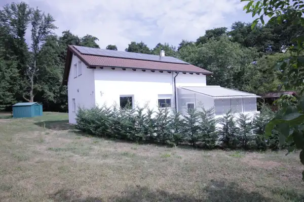 Eladó újszerű ingatlan, Harka 4 szoba 160 m² 480 M Ft