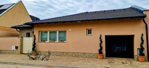 Eladó újszerű ingatlan, Kecskemét 3+1 szoba 146 m² 148.88 M Ft
