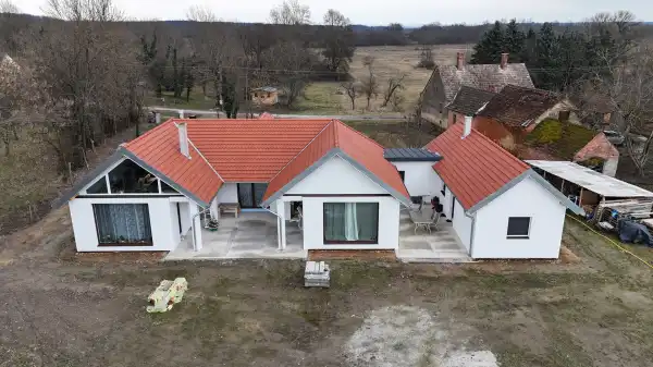 Eladó újszerű ingatlan, Lendvajakabfa 5 szoba 131 m² 129.9 M Ft