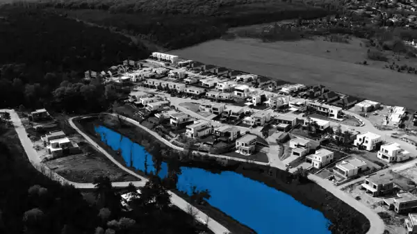 Eladó újszerű ingatlan, Mogyoród 5 szoba 234 m² 299 M Ft