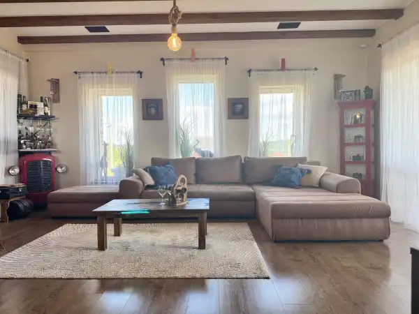 Eladó újszerű ingatlan, Nézsa 4 szoba 94 m² 110 M Ft