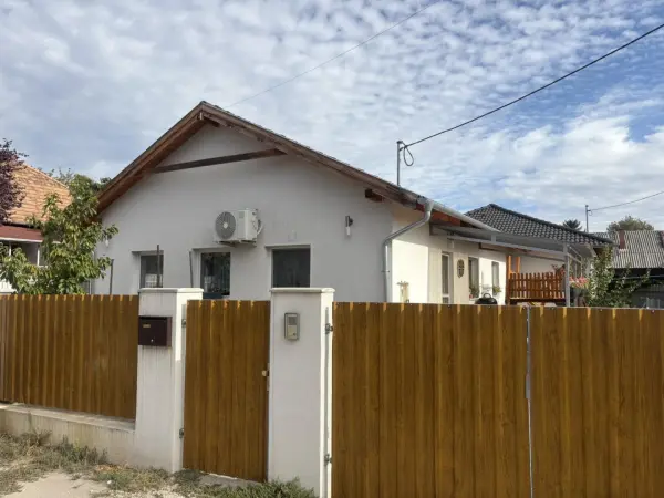 Eladó újszerű ingatlan, Szigethalom 4 szoba 72 m² 85 M Ft