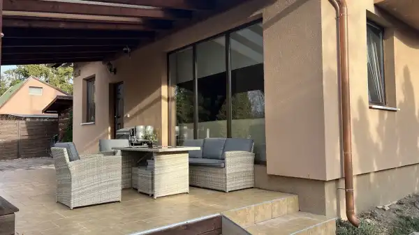 Eladó újszerű ingatlan, Tatabánya 3 szoba 90 m² 64.99 M Ft