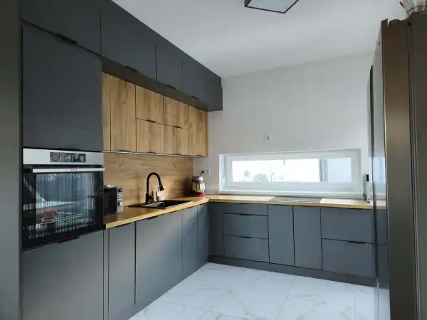 Eladó újszerű ingatlan, Teskánd 5 szoba 91 m² 80.5 M Ft