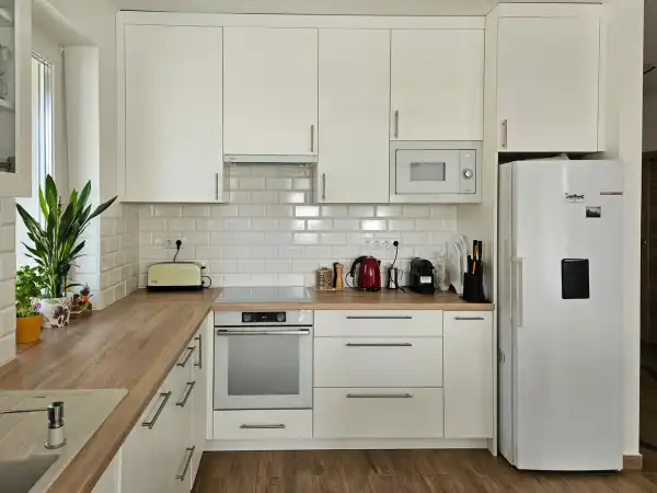 Eladó újszerű ingatlan, Vác 4 szoba 120 m² 144.9 M Ft