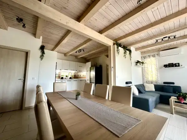 Eladó újszerű ingatlan, Verőce 5 szoba 100 m² 114.9 M Ft