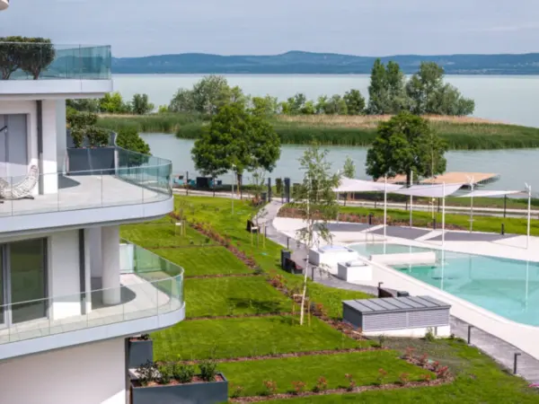 Eladó újszerű lakás, Balatonszemes 2 szoba 36 m² 97.8 M Ft