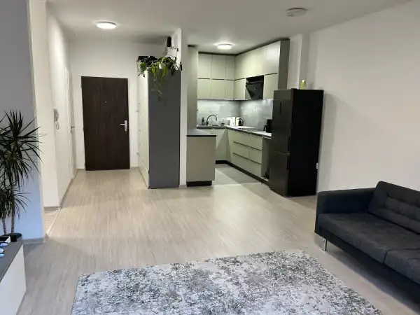 Eladó újszerű lakás, Biatorbágy 1+1 szoba 61 m² 87.9 M Ft