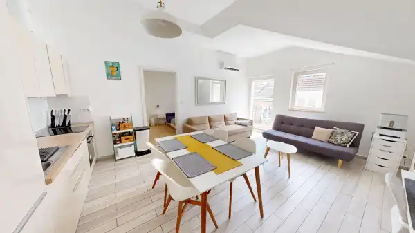 Eladó újszerű lakás, Budapest, I. kerület 2 szoba 55 m² 110 M Ft
