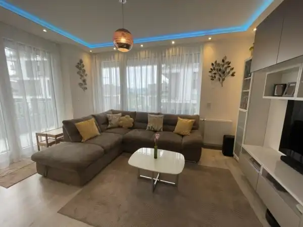 Eladó újszerű lakás, Budapest, IV. kerület 4 szoba 86 m² 174.9 M Ft